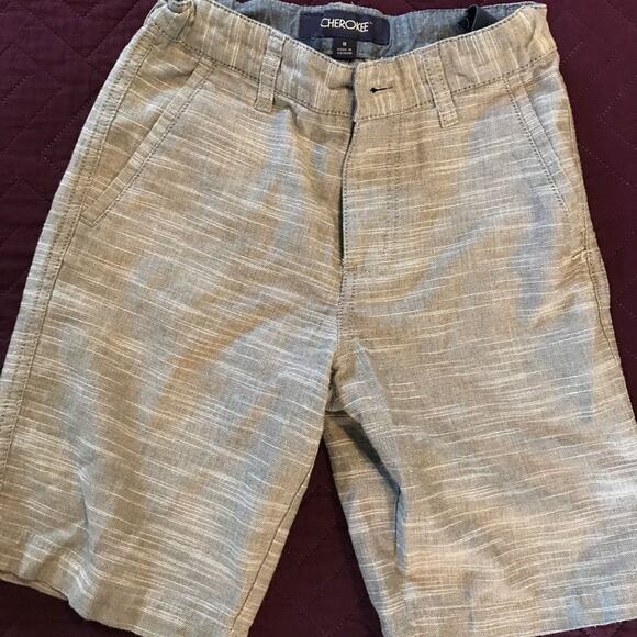 Cherokee shorts size 8 white and gray - Picture 3 of 5
